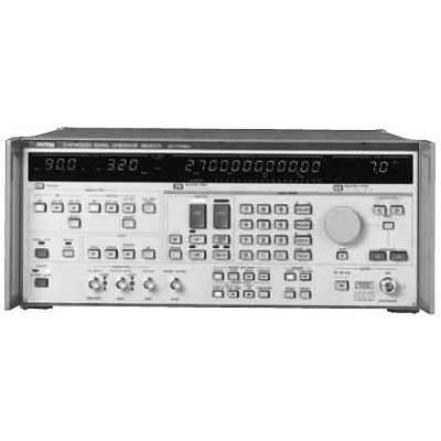 Anritsu MG3633A Synthesized Signal Generator 10 kHz - 2.7 GHz