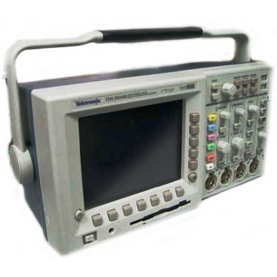 Tektronix TDS3034B 4 Channel 300 MHz Digital Oscilloscope 2.5 GSa/s